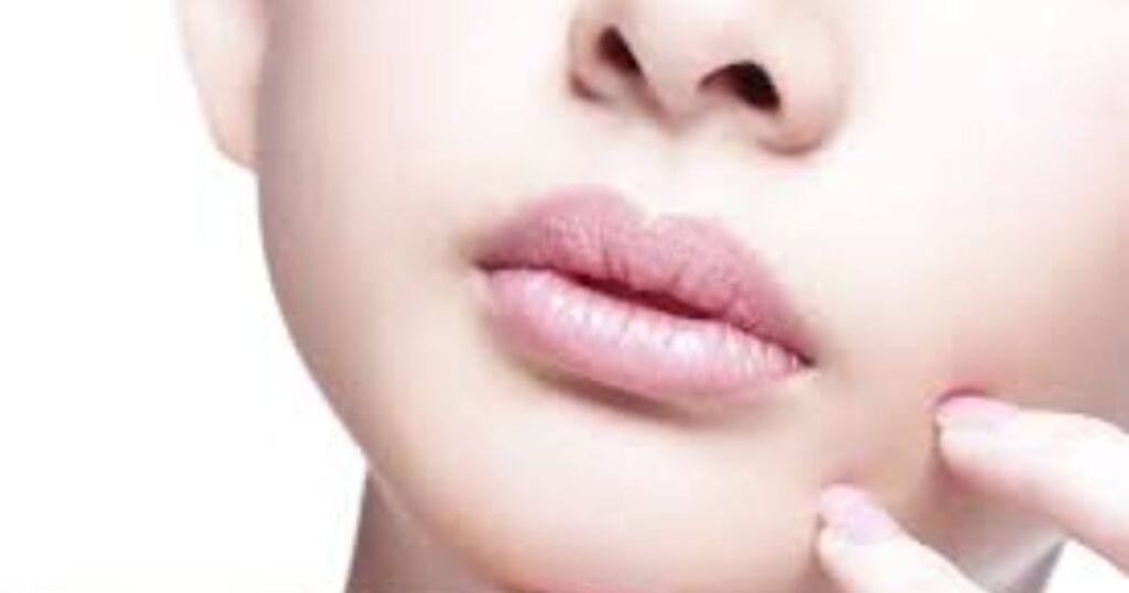 Cheers to Beautiful Lips: Dos and Don'ts After Lip Augmentation